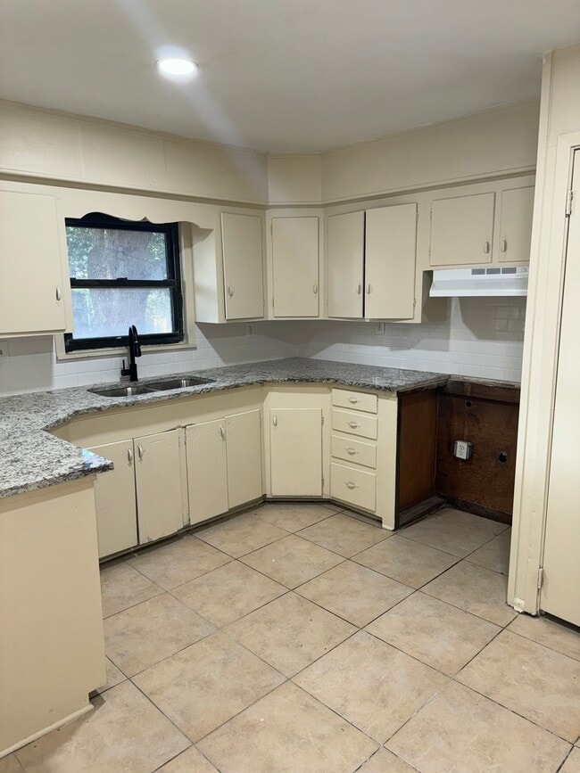 6749 Perimeter Dr in Baton Rouge, LA - Building Photo - Building Photo
