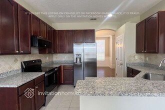 13543 Via Roma Cir in Clermont, FL - Building Photo - Building Photo