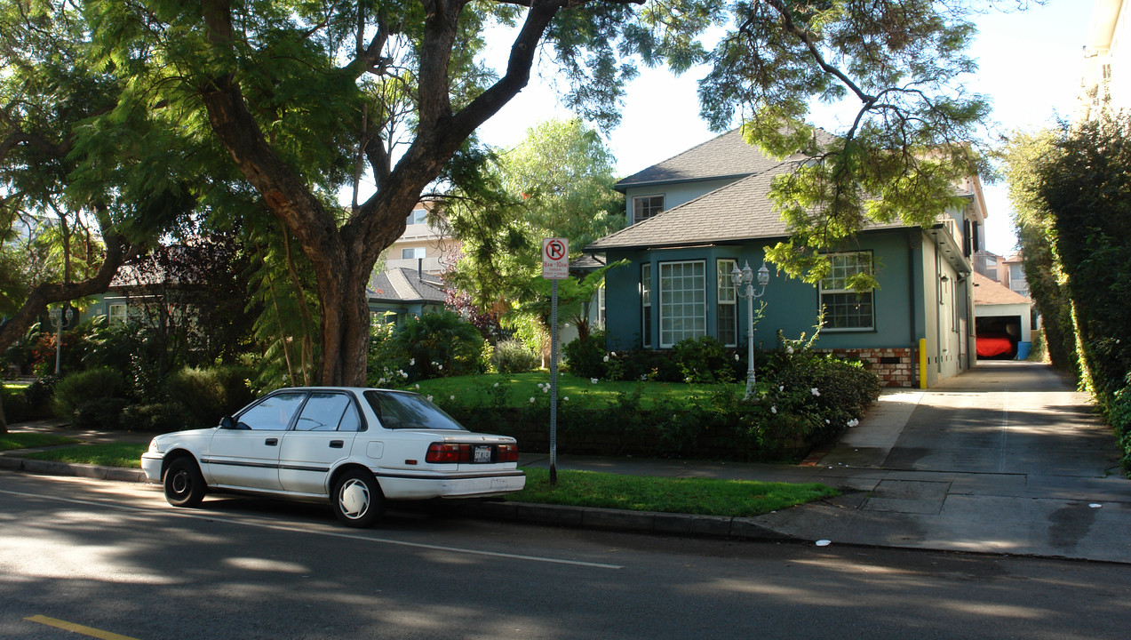 1505 Veteran Ave in Los Angeles, CA - Building Photo