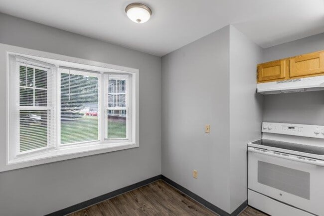 Haven West in Brunswick, ME - Building Photo - Building Photo