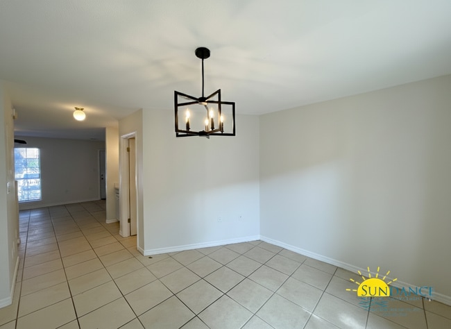 947 Ashley Ln in Fort Walton Beach, FL - Building Photo - Building Photo
