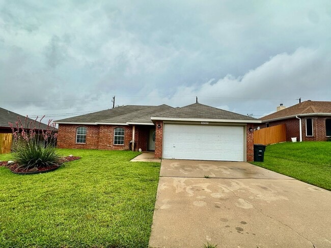 property at 3303 Solomon Dr
