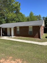 2046 Whelon Rd in Laurens, SC - Building Photo - Building Photo