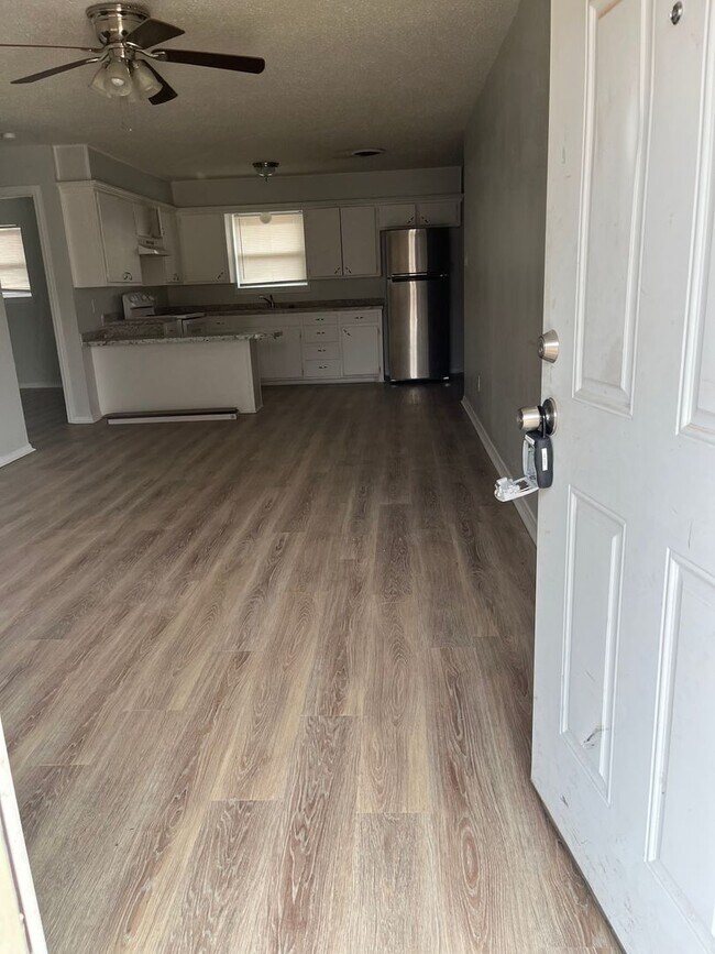 property at 1618 58th St