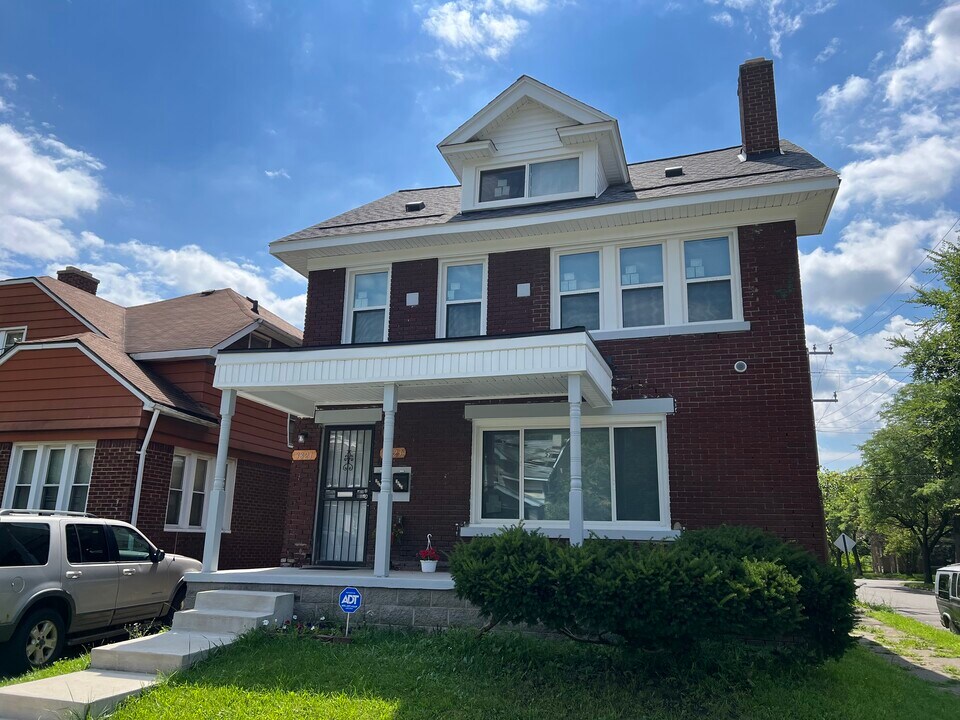 3821 Taylor St in Detroit, MI - Building Photo