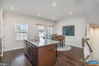 2104 Elm Tree Ct in Charlottesville, VA - Building Photo - Building Photo