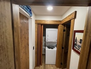 11869 Deerfield Dr in Truckee, CA - Building Photo - Building Photo