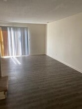 112 W Calhoun St in Sumter, SC - Building Photo - Building Photo