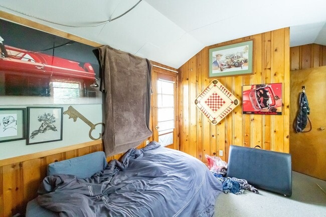 101 S College Ave in Muncie, IN - Building Photo - Building Photo