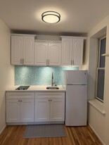 245 8th St in Jersey City, NJ - Building Photo