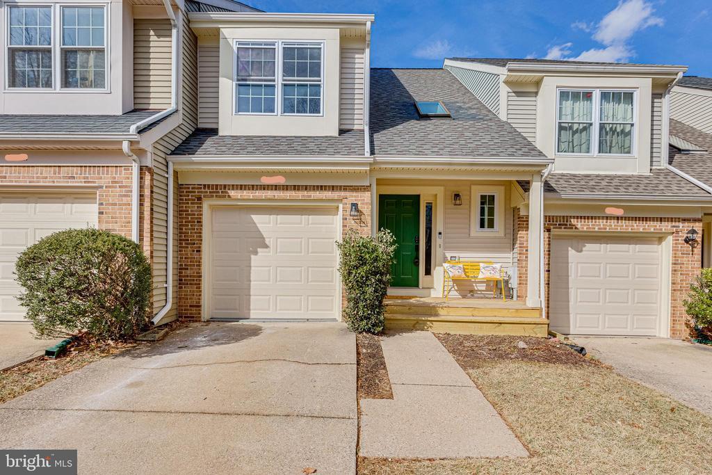 9180 Emersons Reach in Columbia, MD - Foto de edificio