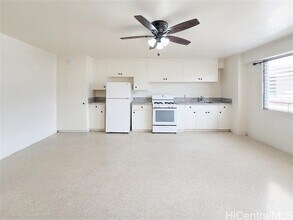 526 N School St in Honolulu, HI - Building Photo - Building Photo