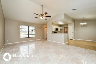 8360 Coral Dr in Ft. Myers, FL - Building Photo - Building Photo