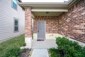 4414 Iron Horse Dr in Houston, TX - Foto de edificio - Building Photo