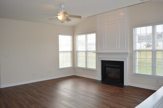 4517 Wayland Ct in High Point, NC - Building Photo - Building Photo