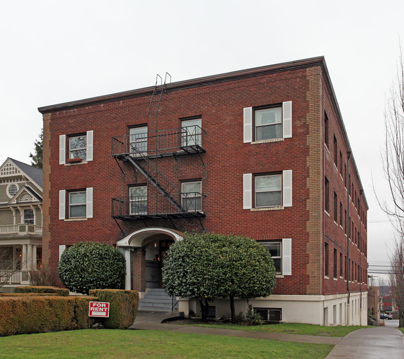 Dreher Apartments in Tacoma, WA - Building Photo