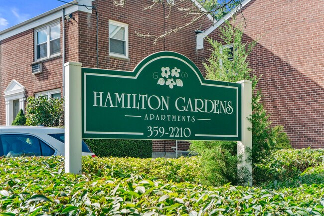 17 Hamilton Ct in Stamford, CT - Building Photo - Building Photo