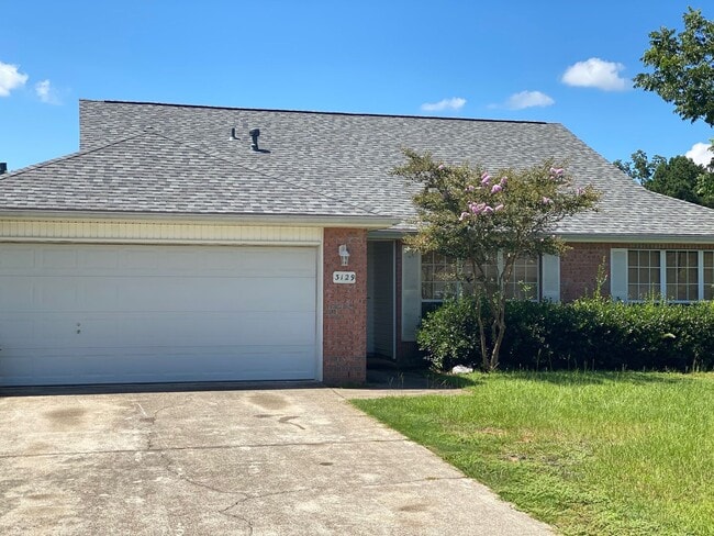 3129 Border Creek Dr in Crestview, FL - Building Photo - Building Photo