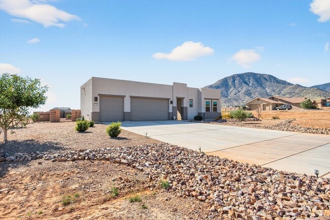 6736 Vaquero Cir in Hereford, AZ - Building Photo - Building Photo