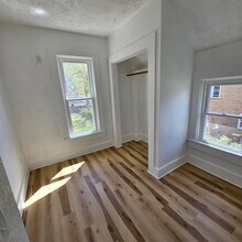 1351 7th Ave in Rockford, IL - Foto de edificio - Building Photo