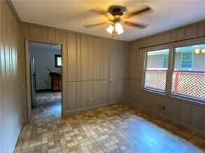 1975 Clearwater Dr SE in Marietta, GA - Building Photo - Building Photo