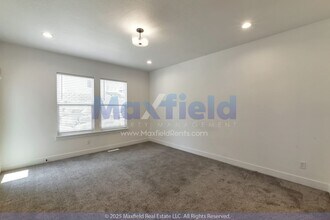 1451 N Sage Dr in Eagle Mountain, UT - Building Photo - Building Photo