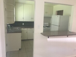 116 Forest Oaks Ln in Lake Jackson, TX - Building Photo - Building Photo