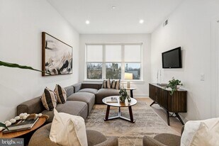 30 W Allens Ln, Unit 208 in Philadelphia, PA - Building Photo