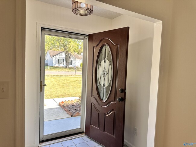 13908 Creely Dr SW in Huntsville, AL - Building Photo - Building Photo