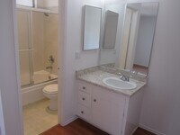 501 N Venice Blvd - 6