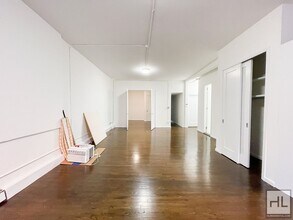 BROADWAY, Unit 3FLR in New York, NY - Foto de edificio - Building Photo