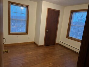 1 Hemans St in Worcester, MA - Building Photo - Building Photo