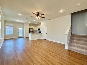 10306 Lynwood Branch in San Antonio, TX - Building Photo - Building Photo