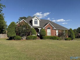 107 Blueberry Dr in Madison, AL - Building Photo