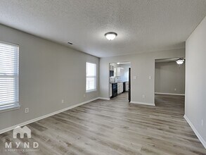 1315 Osprey Way in Greenwood, IN - Building Photo - Building Photo