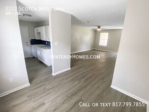 3332 Scotch Moss Ln in La Porte, TX - Building Photo - Building Photo