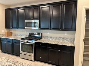 1925 Fledge Creek Dr in Reno, NV - Building Photo - Building Photo