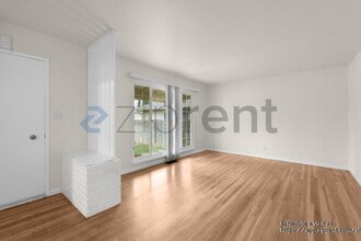 9033 Fashion Dr in Sacramento, CA - Building Photo - Building Photo