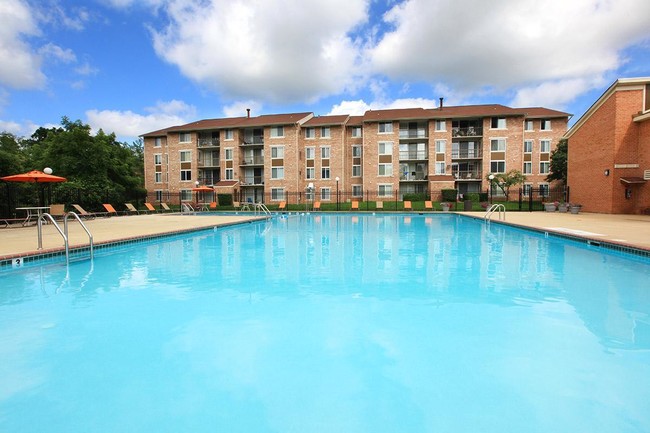 Country Place Apartments