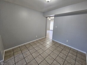 6314 Commons Dr in Indianapolis, IN - Building Photo - Building Photo