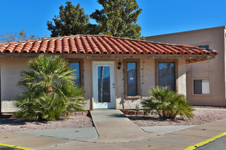 Casa Sierra Bella in Sierra Vista, AZ - Building Photo - Building Photo