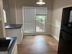 4747 Julian Way in Acworth, GA - Foto de edificio - Building Photo