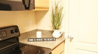Building Photo - Live Oak Apartamentos in Modesto, California