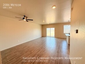 2086 Meteor St in Las Cruces, NM - Building Photo - Building Photo