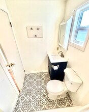 1007 W Main St, Unit 1 in Centralia, WA - Building Photo - Building Photo