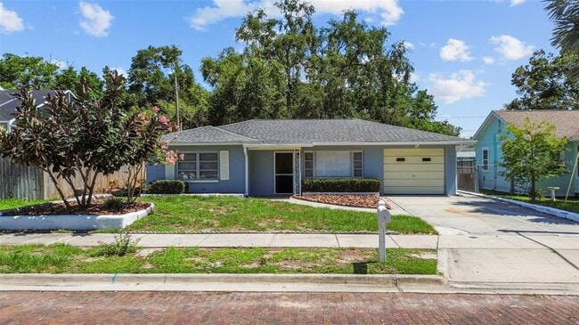property at 512 Richmond St