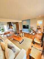 301 E Glen Ave in Ridgewood, NJ - Building Photo