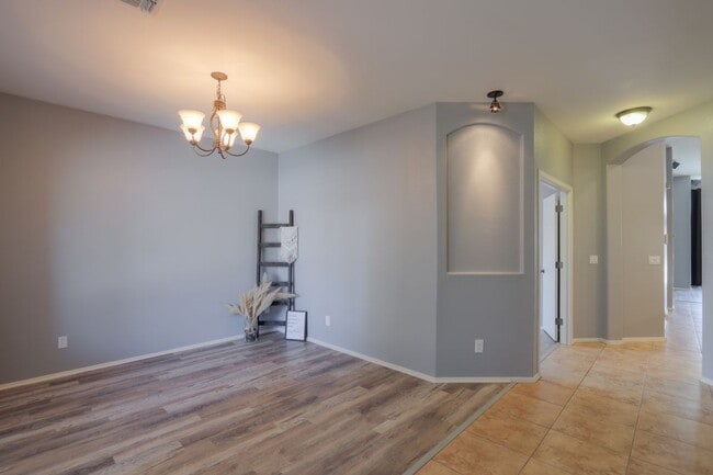 22121 Greenland Park Dr in Maricopa, AZ - Building Photo - Building Photo
