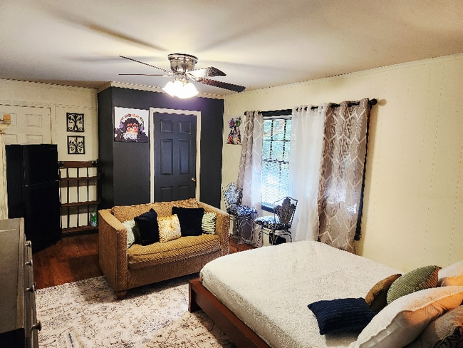 4197 Fredericksburg Dr