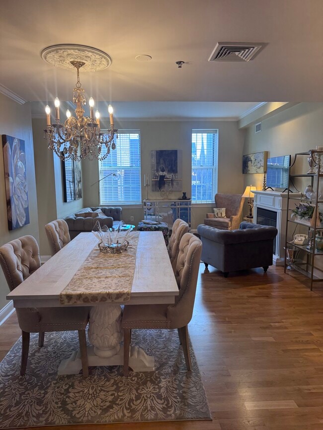 17 Central St, Unit Unit 9 in Salem, MA - Building Photo - Building Photo